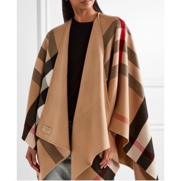 Burberry Reversible Check-To-Solid Wool Cape, Camel - Picture 7 of 10